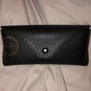 Ray Ban case